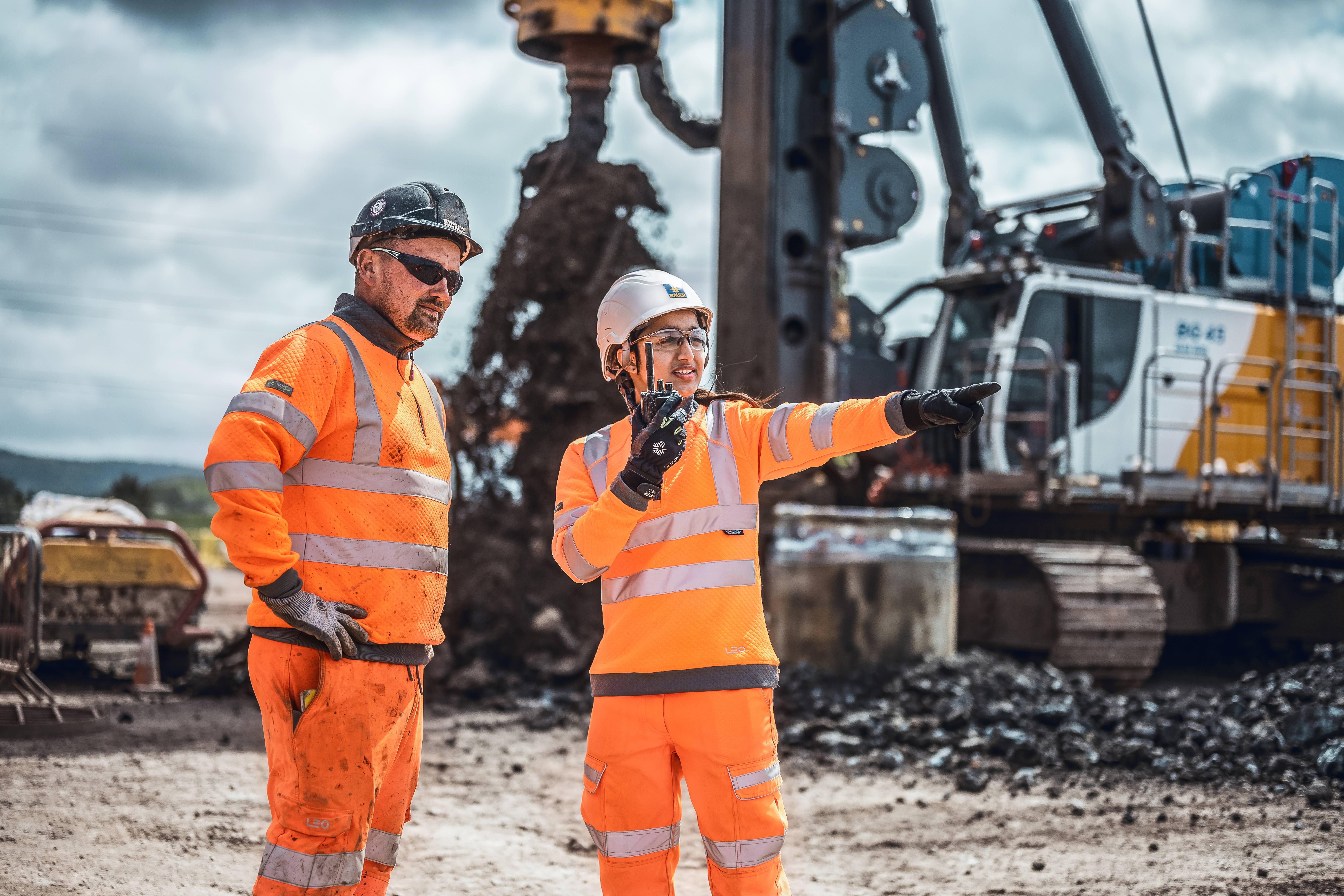 Employees on construction site in Teesside, UK of Bauer Spezialtiefbau