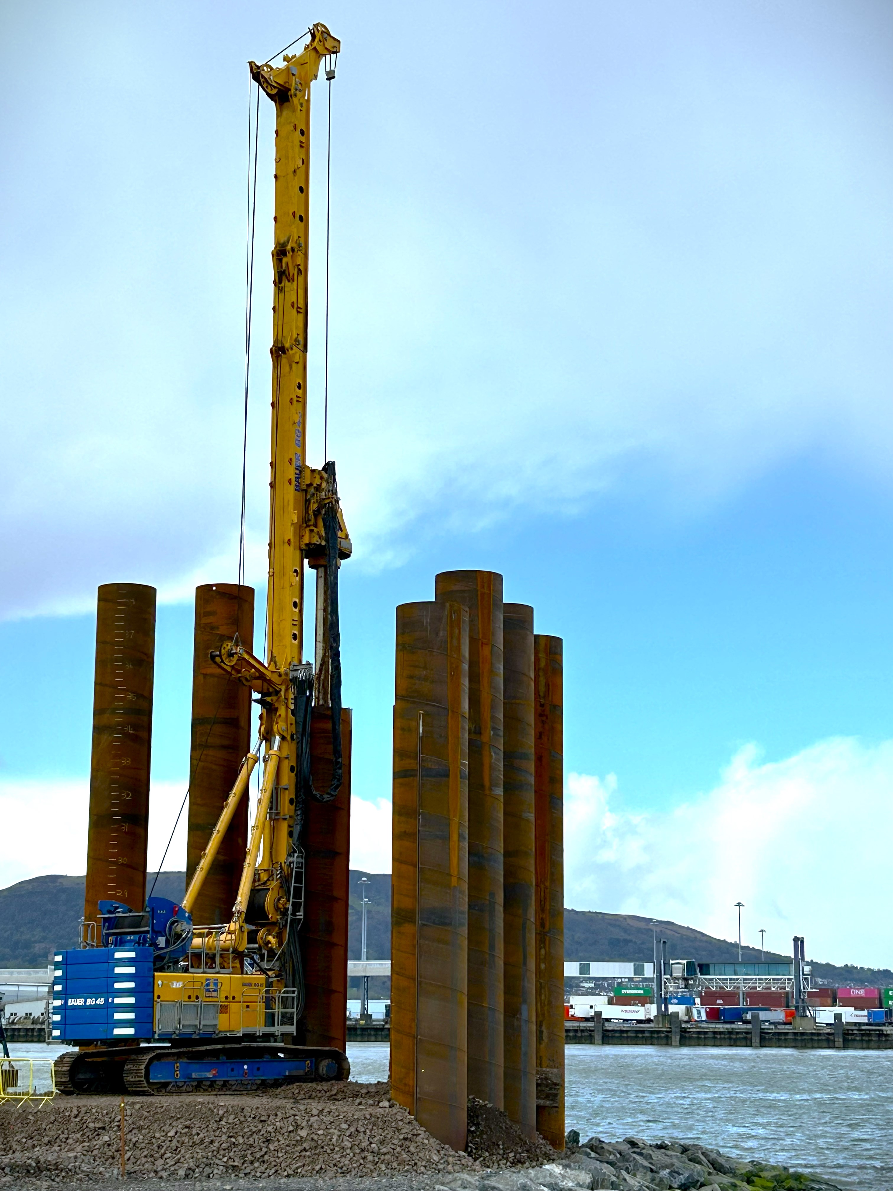 Bauer Technologies Supports Major Quay Wall Development at Belfast Harbour D3 Berth